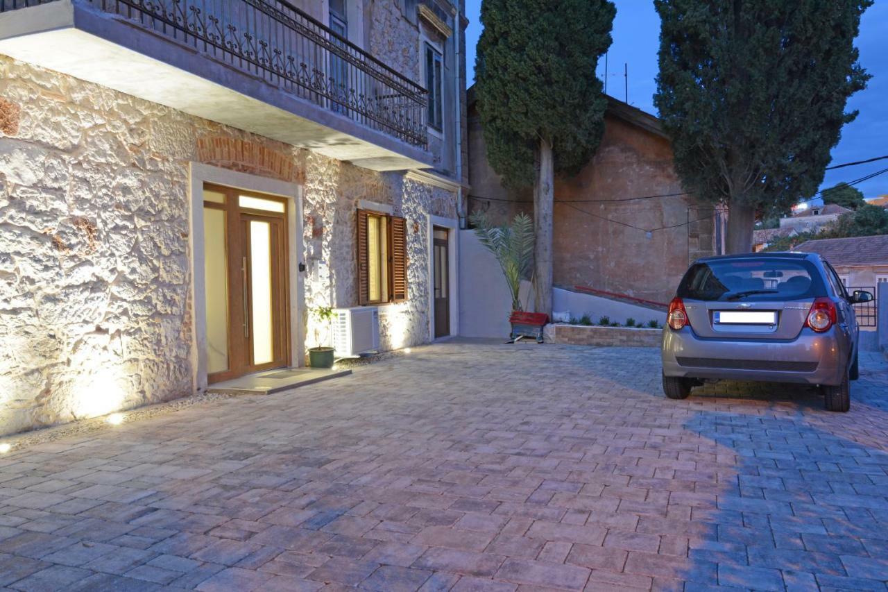 Xy Suites - Design Apartments Sibenik Exterior photo